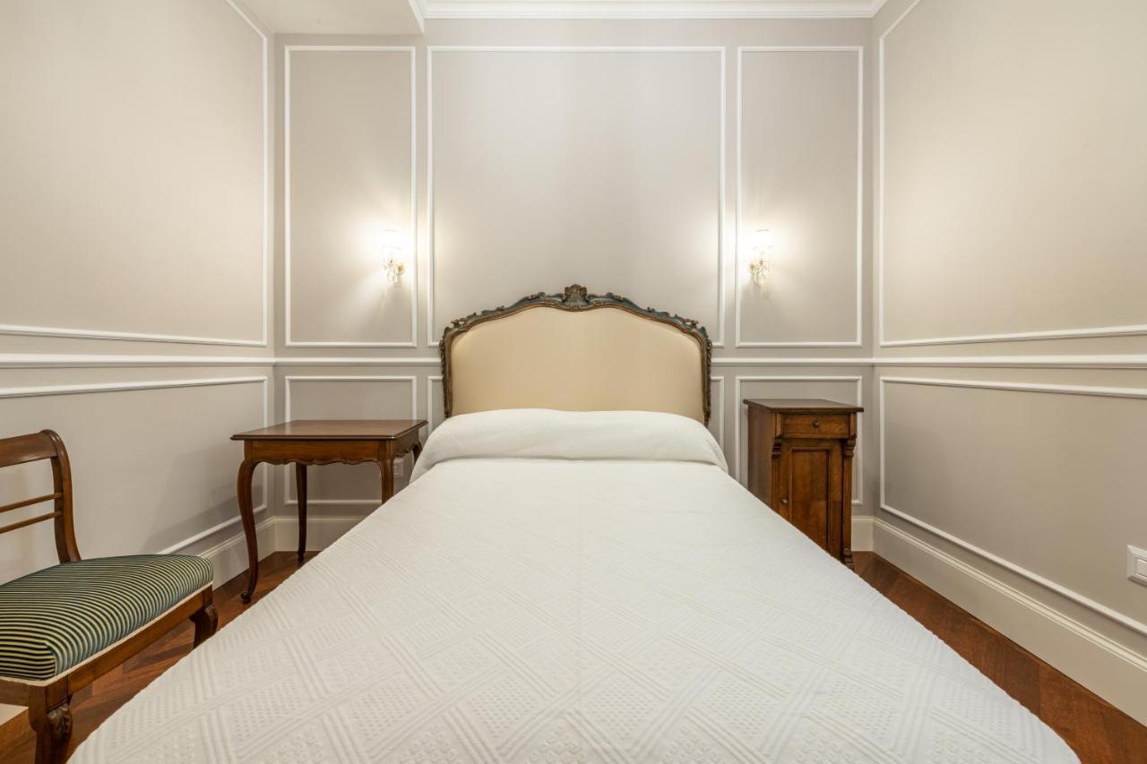 Regina Elena - Antica Dimora, Bastione S. Remy Apartment Cagliari Luaran gambar