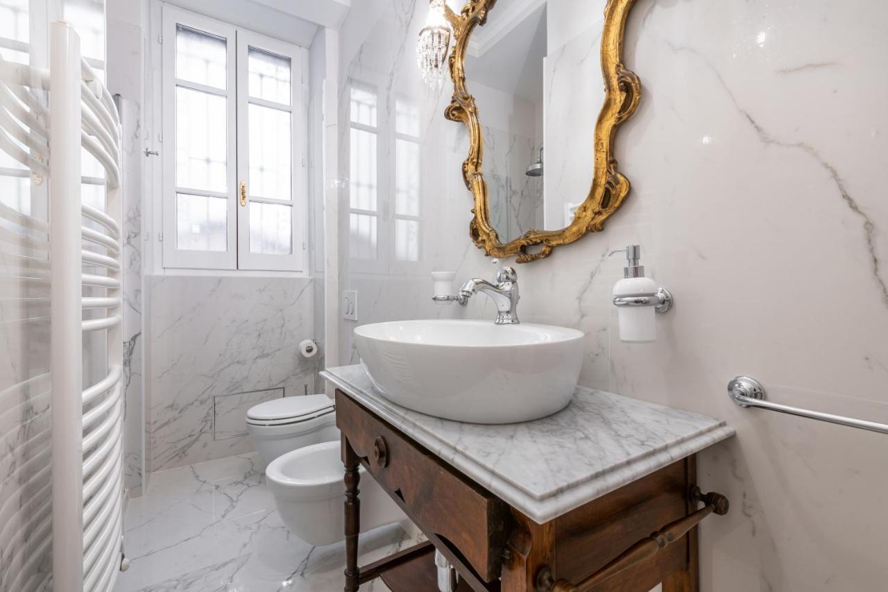 Regina Elena - Antica Dimora, Bastione S. Remy Apartment Cagliari Luaran gambar